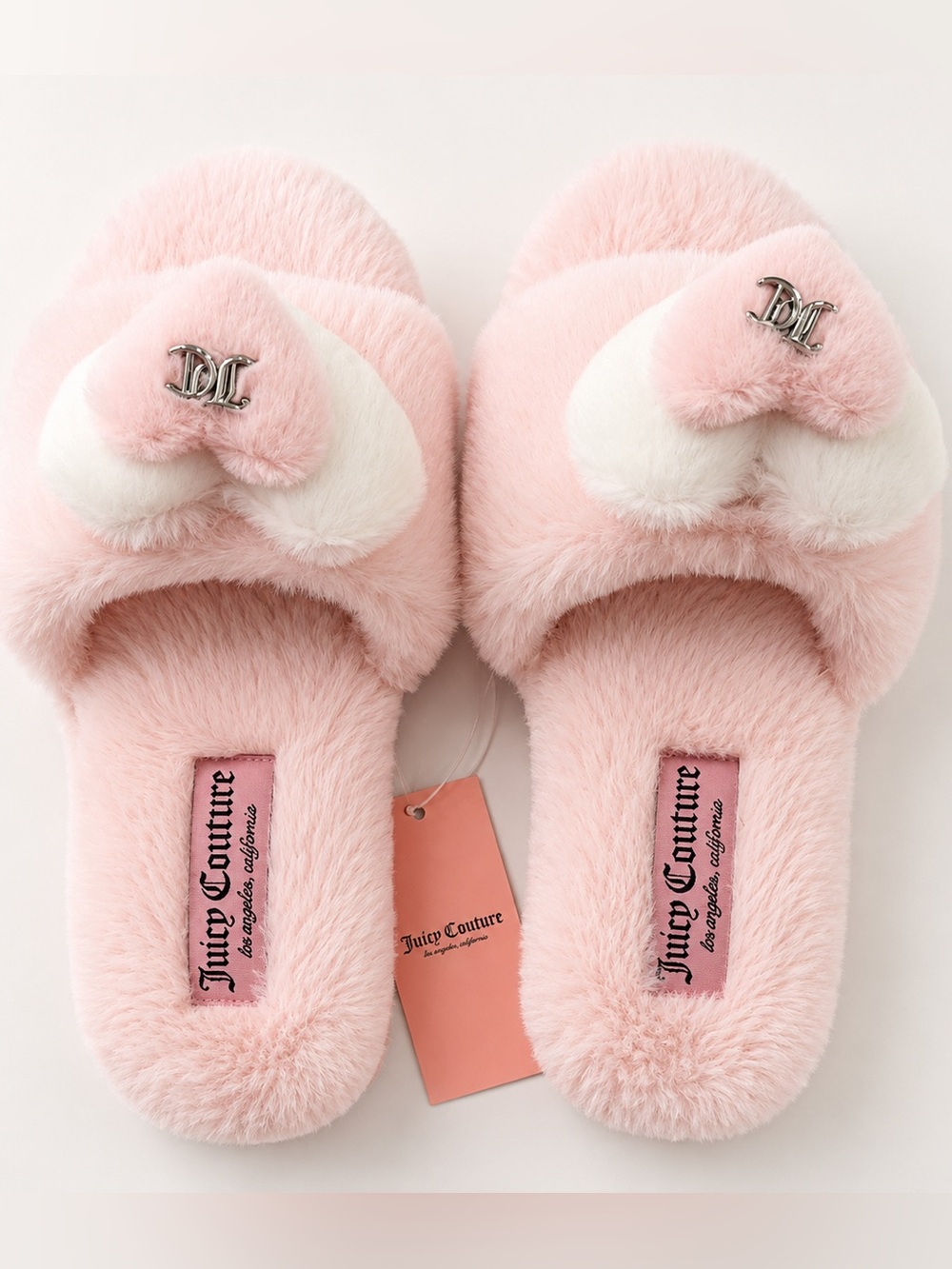 NEVER WORN - Juicy Couture Soft Pink Plush Slippers